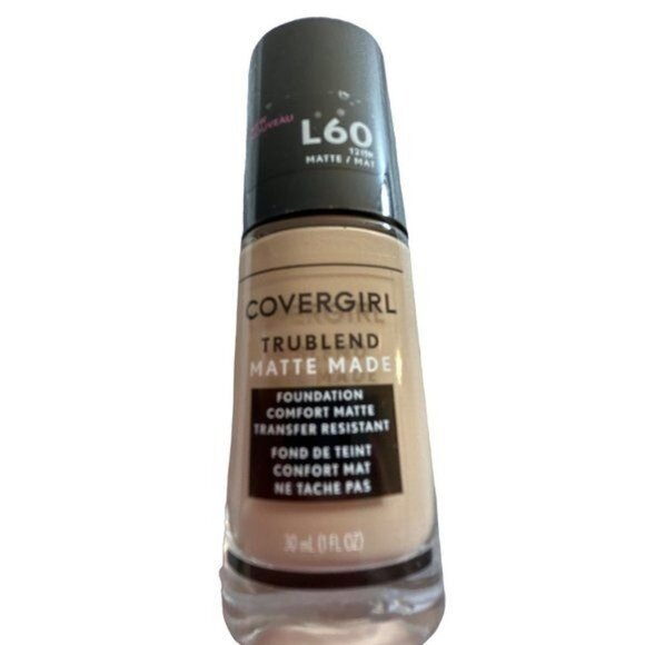 Covergirl Foundation Matte 12 Hour Light Nude L60 1 oz New - Picture 4 of 4